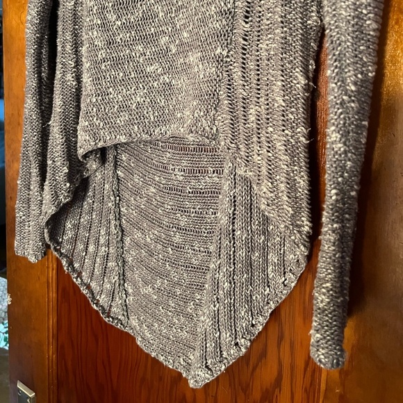 Helmut Lang Grey Knitted High Low Distressed Sweater size Small - Picture 5 of 6